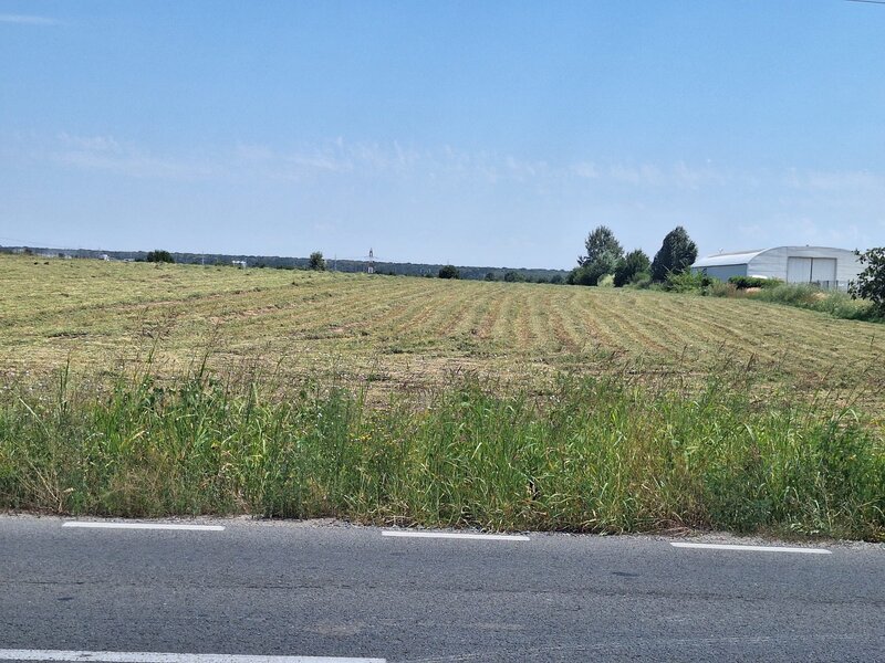 Ciorogarla, Ilfov Teren de vanzare  23.298 mp  Acces rapid A1 si A0